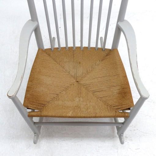 Hans J. Wegner Model J16 Rocking Chair, 1961 For Sale - Image 9 of 10