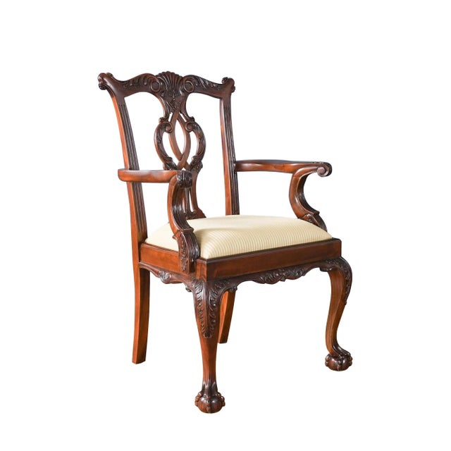 This set of 10 Cambridge Mahogany Chairs by Niagara Furniture is made up of 2 arm chairs and 8 side chairs. When creating...