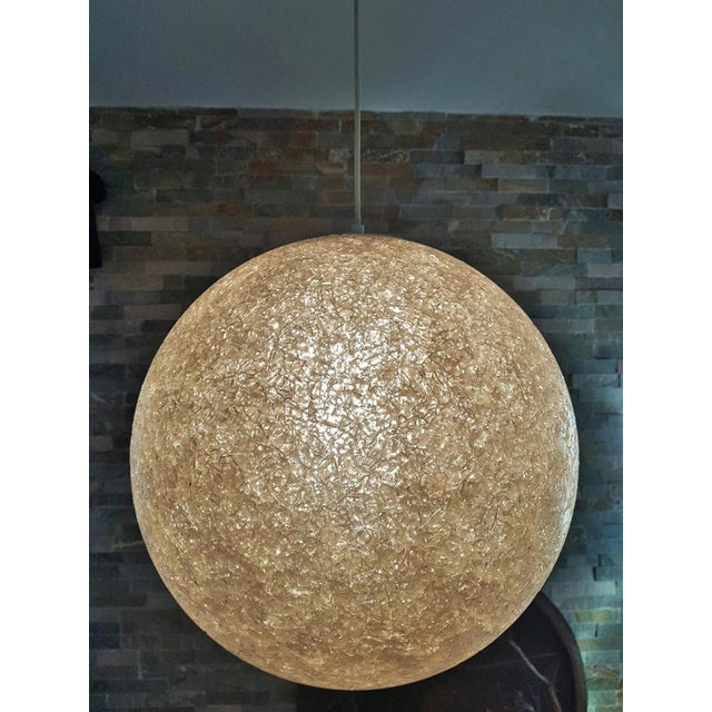 Mid-Century Spherical Shape Resin Pendant Lamp, Italy, 1960s For Sale - Image 11 of 18