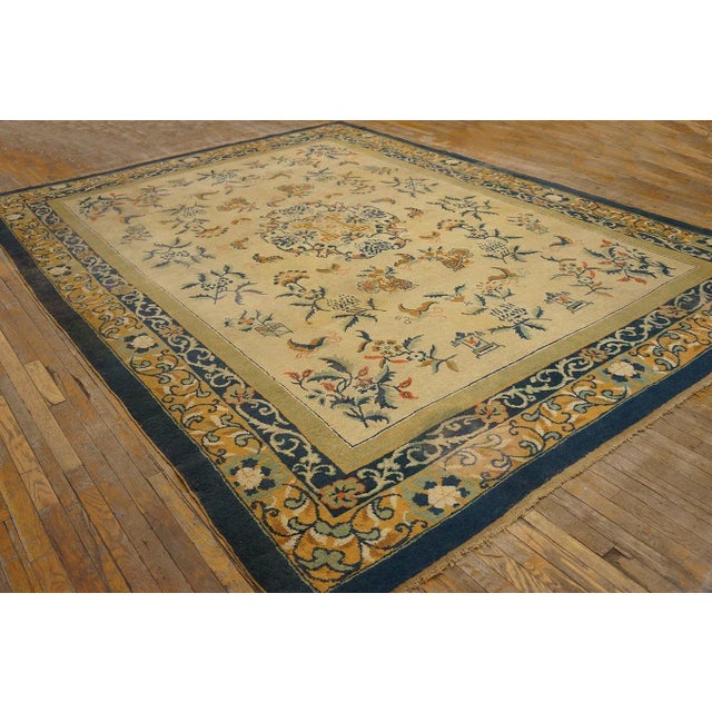 Early 20th Century Chinese Carpet ( 9'2'' x 12' - 280 x 365 ) Chinese Carpets made in China proper. See entries Ningshia,...