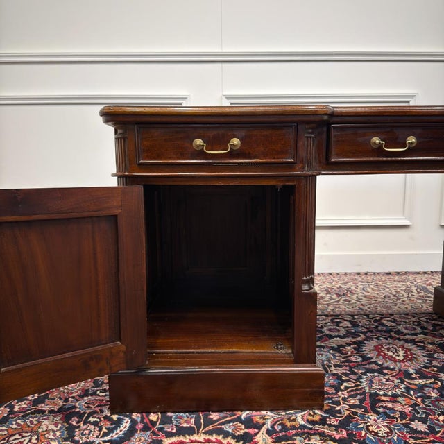 Classic English Desk Green Leather Inlay For Sale - Image 13 of 18