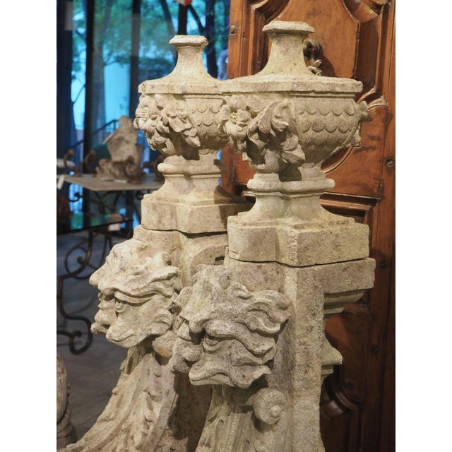 Early 18th Century Rare Set of Circa 1700 French Chateau Staircase Baluster Terminals in Limestone For Sale - Image 5 of 18