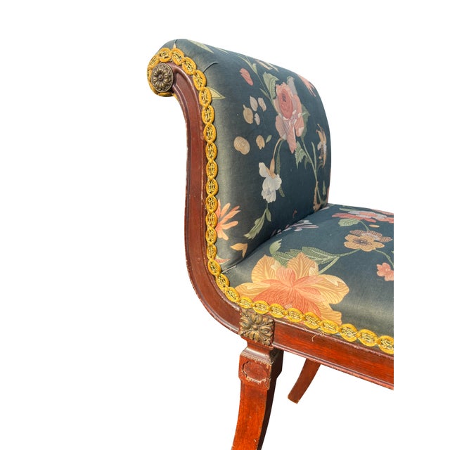 Traditional Antique Bench or Settee With Flower Print Upholstery and Mahagony Frame For Sale - Image 3 of 9