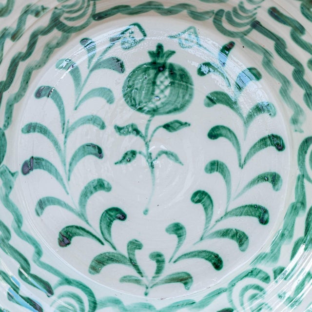 Spanish Revival Hand-Painted Ceramic Lebrillo Wall Bowl with Pomegranate from Fajalauza, Granada, 2010s For Sale - Image 4 of 14