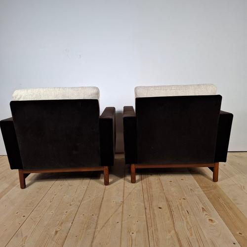 Vintage Lounge Chairs in Hermès Velvet and Linen Bouclé, Set of 2 For Sale - Image 5 of 9