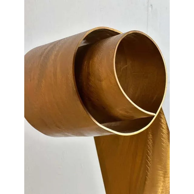 1970s "Golden Wave" Minimalist Vertical Fluid Sculpture by Lila Katzen For Sale - Image 5 of 9