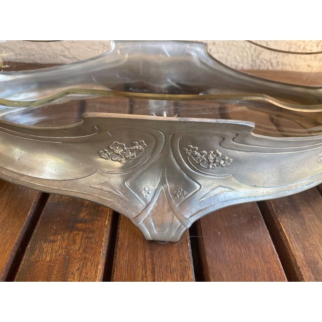 Art Nouveau Netherlands 1905 Jugenstil Pewter Glass Center Piece Fruit Bowl For Sale - Image 4 of 7