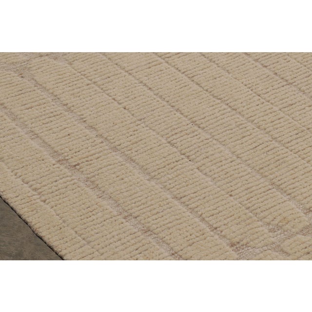 Rug & Kilim’s Oversized Contemporary Textural Rug in Beige-Brown Tones For Sale In New York - Image 6 of 8