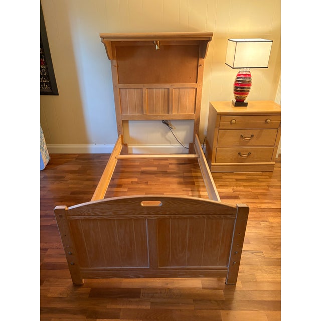 Lexington Furniture Lexington Furniture Locker Room Collection Oak Solids/Veneers Twin Beds Set With Bunching Locker Storage Cabinets & Nightstand.. For Sale - Image 4 of 18