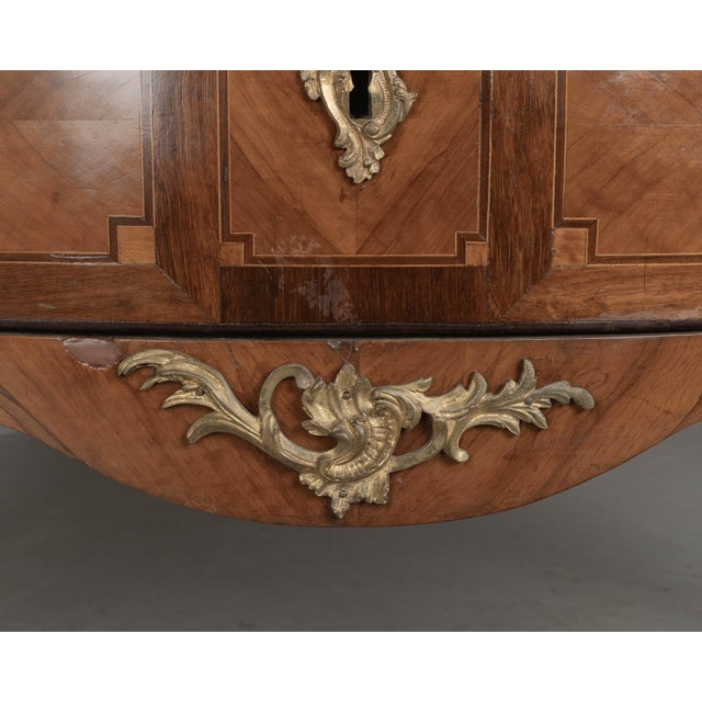 Louis XV Commode Sauteuse With Marquetry and Turquin Marble, C. 1750 For Sale - Image 15 of 17