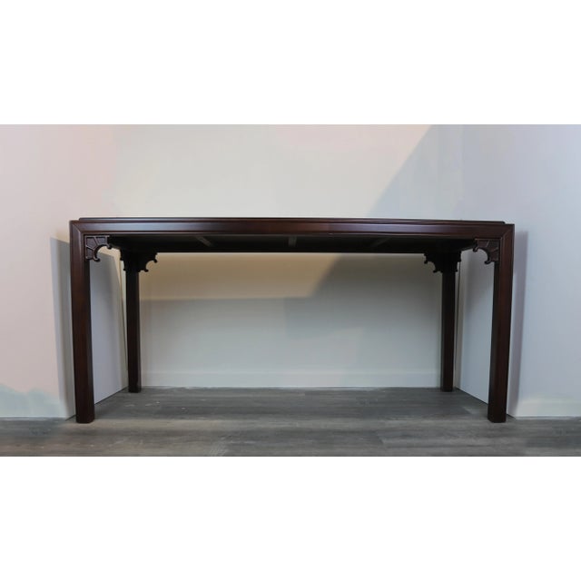 Vintage mahogany Imitation Ming Dynasty style Console Table.Simple geometric lines bring the beauty of lines to the...