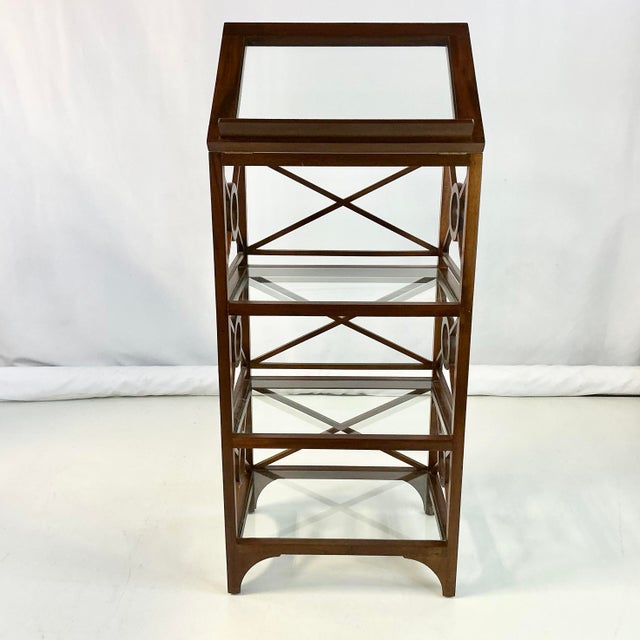 McGuire 1980s Vintage Hollywood Regency Contemporary Target Design Etagere Display Case, After McGuire For Sale - Image 4 of 16