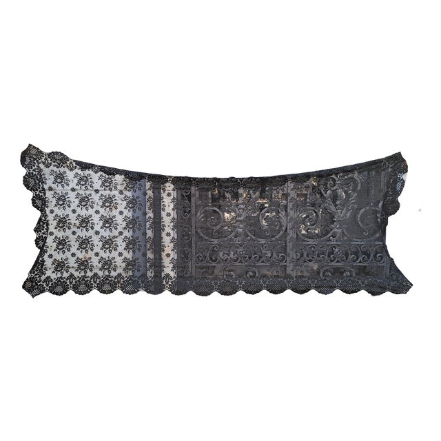 Black Lace and Tulle Mantilla, Spain, 1930s For Sale
