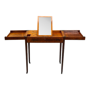 Hepplewhite Dressing Table or Vanity, England, Early 19th C. Mahogany, Refinish