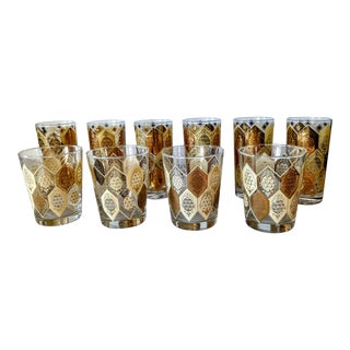 Mid 20th Century Glass Tumblers With Pineapple Motif - Set of 10 For Sale