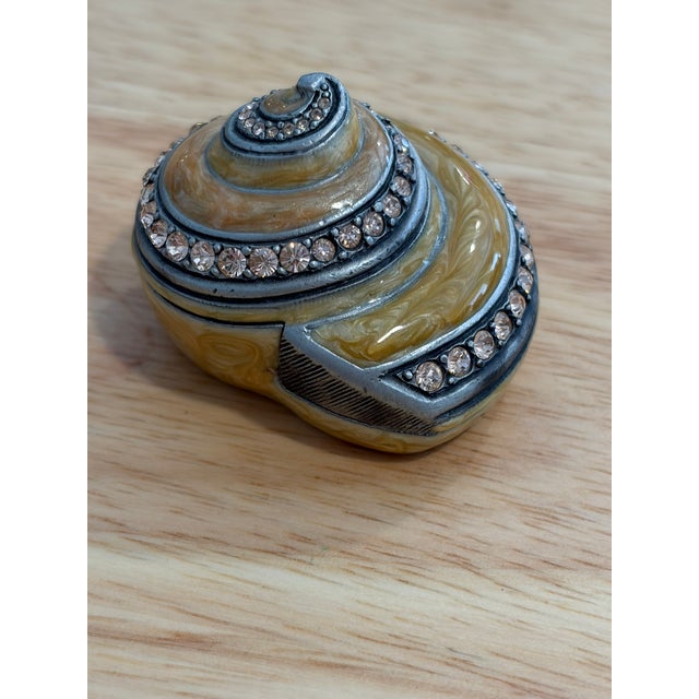 Early 21st Century Jay Strongwater Miniature Shell Trinket Box For Sale - Image 5 of 5