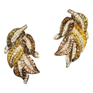 4 Ct Natural Fancy Color Diamond Leaf Earrings in 18 Kt Multi Color Gold For Sale