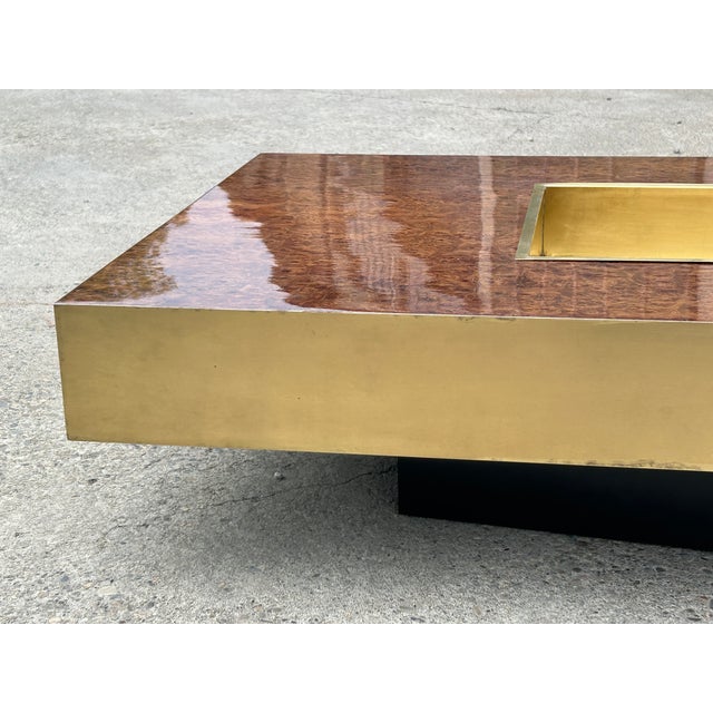 Italian Coffee Table in Walnut Burl and Brass, 1970 For Sale - Image 3 of 8
