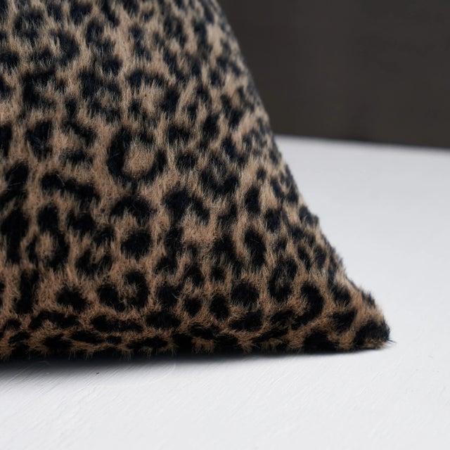 Schumacher Schumacher Lilya Leopard 20" Pillow in Natural For Sale - Image 4 of 5