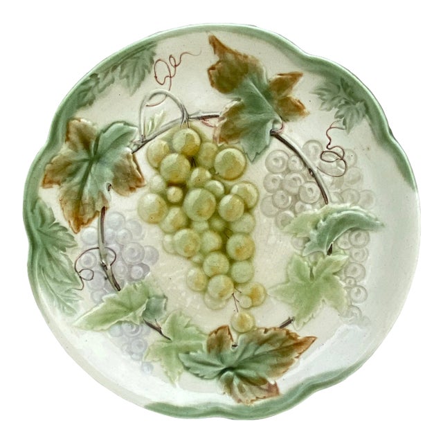 19th Century Majolica Grapes Plate Choisy Le Roi For Sale