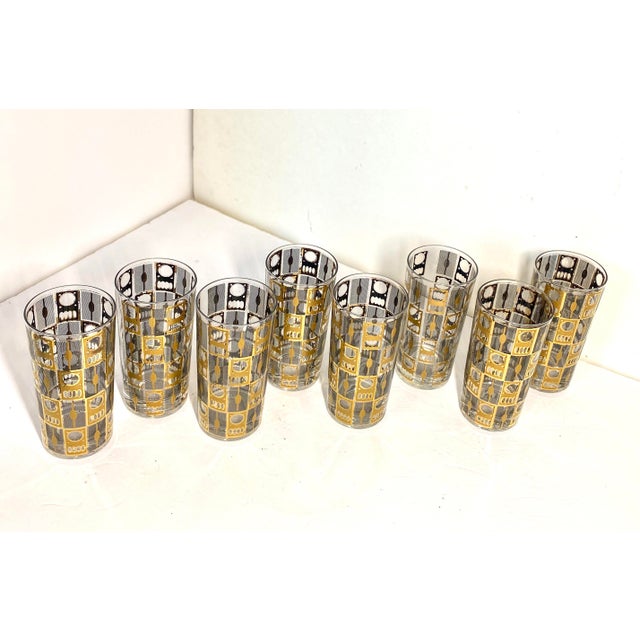 Gold 1960s Culver 22k Gold Highball Glasses W/ Caddy – Set of 8 – MCM Barware, Black & Gold Geometric For Sale - Image 8 of 12