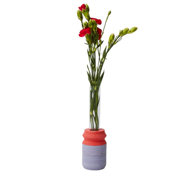 LIO Single Stem Vase from Laura-Jane Atkinson For Sale - Image 4 of 4