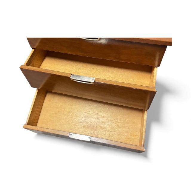 Mid century modern refinished rich walnut color to match original. This authentic Broyhill Premier Emphasis showcases on...