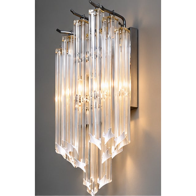 Vintage Wall Lamp with Clear Murano Glass Prisms, 1960s For Sale - Image 4 of 15
