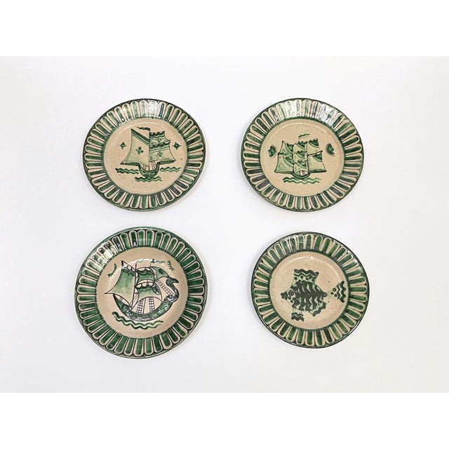 Vietri Plates in Green with Fish and Caravels from Avallone Ceramics Factory, 1930s, Set of 4 For Sale - Image 15 of 15