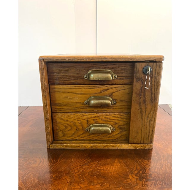 1950s Vintage Oak Post Office Locking Employees Cash & Stamp Box by National Cabinet Co. For Sale - Image 12 of 12