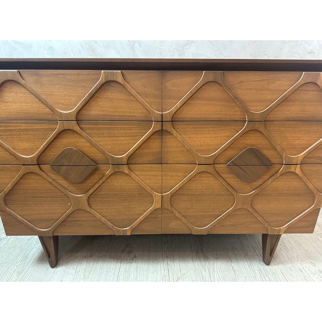 Vintage Chest of Drawers For Sale - Image 6 of 16