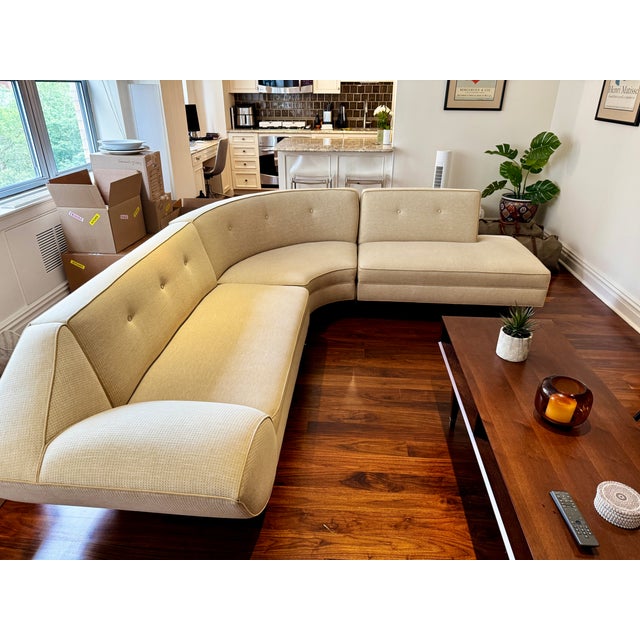 1960s Sculptural Mid-Century Curved Sectional Sofa – Reupholstered & Rare For Sale - Image 14 of 18