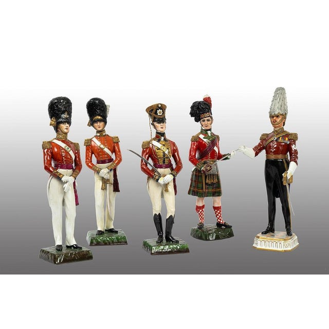 Antique 20th Century Soldiers in Polychrome Capodimonte Porcelain, Naples, Set of 5 For Sale - Image 6 of 6