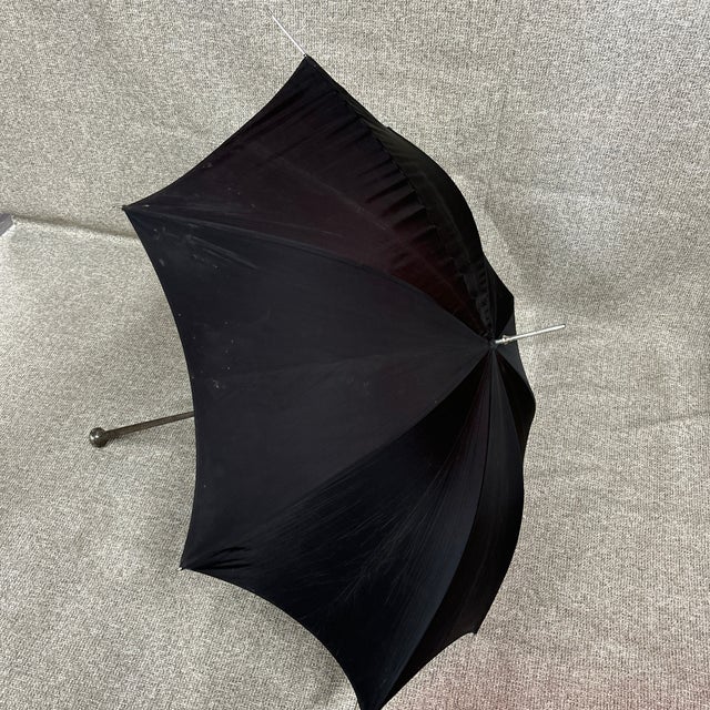 Early 20th Century Engraved Sterling Silver Handler Victorian Parasol For Sale In Chicago - Image 6 of 10