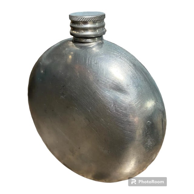 British Pewter Round Etched Hunt Scene Hip Flask, 1910s