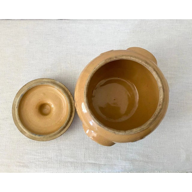 1940s Western Stoneware Bean Pot For Sale In Saint Louis - Image 6 of 8