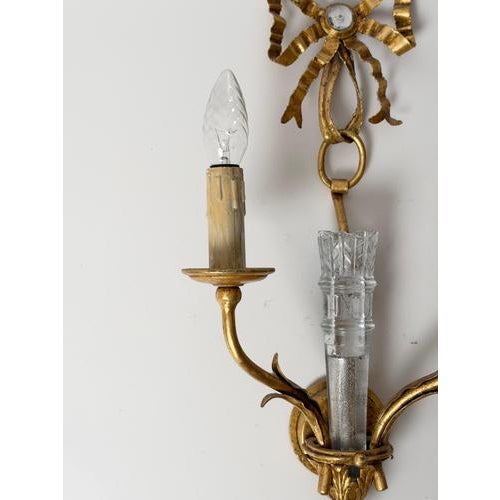Gold Italian Gilt Metal and Glass Two-Light Wall Sconce with Bow by Banci Firenze, 1970s For Sale - Image 8 of 15