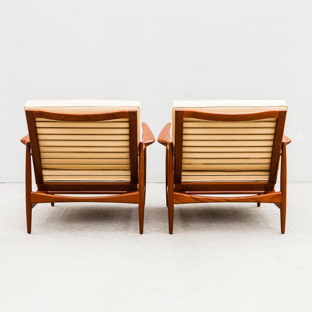 Mid-Century Modern Vintage Danish "Spear" Lounge Chairs in Teak by Kofod-Larsen for Selig For Sale - Image 3 of 18