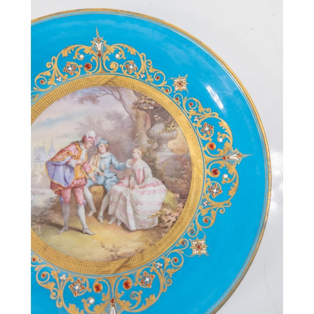 Manufacture de Sevres 18th Century French Sevres Vincennes Bleu Celeste Plate With Courting Scene For Sale - Image 4 of 18