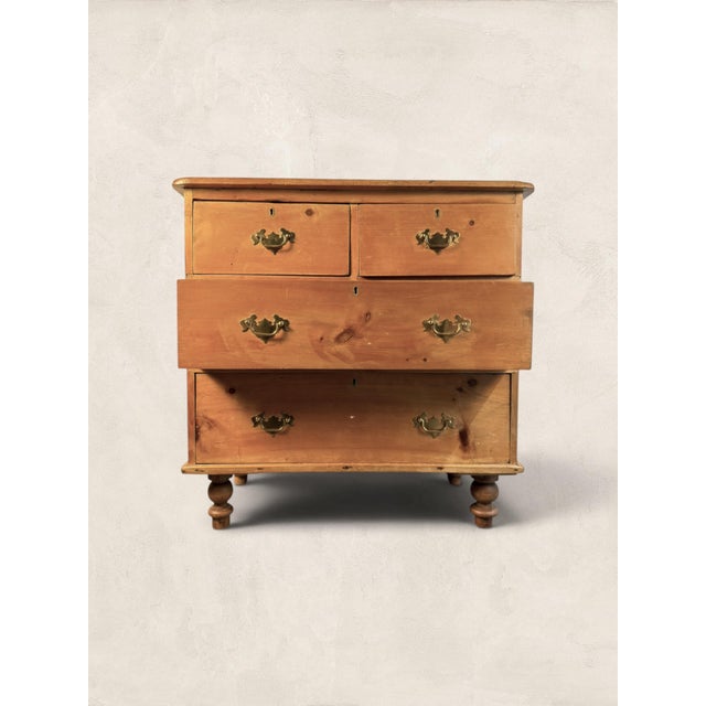19th Century English Victorian Pine Chest of Drawers With Turned Bun Feet For Sale - Image 4 of 10
