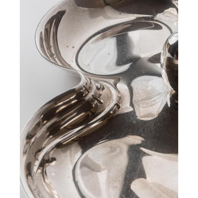 Metal Vintage Silver-Plated Centerpiece with Side Bowls and Egg-Shaped Handle, 1940s For Sale - Image 7 of 11