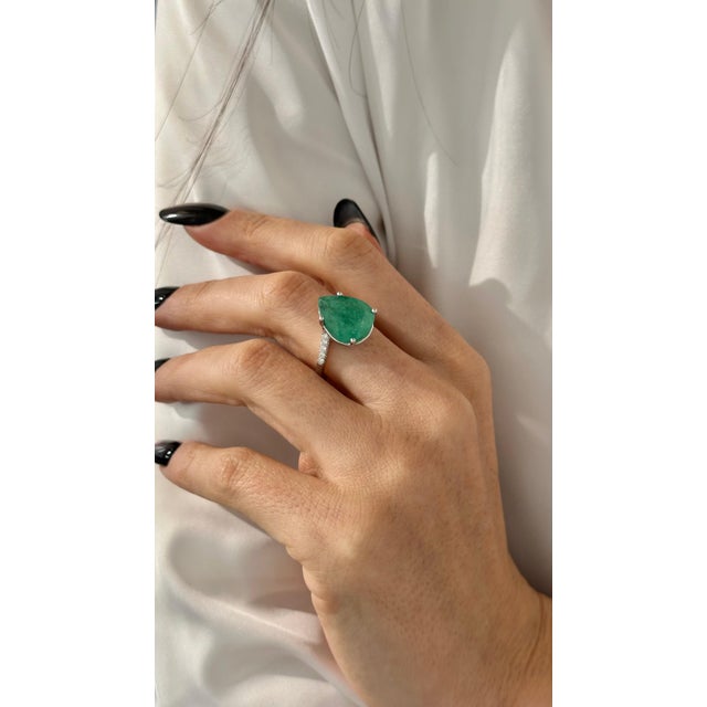 Natural Emerald Diamond Ring Size 7 14k White Gold 7.17 TCW Certified For Sale In New York - Image 6 of 18