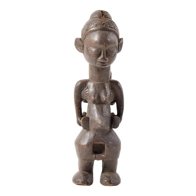 Early 20th Century Yaka Miniature Figure with Child 10 Inch For Sale