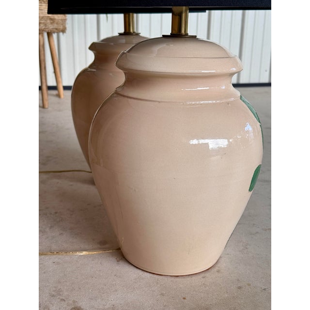 Vanilla Pair of 1970s Glazed Pottery Toucan Table Lamps With Black Shades and Whimsical Finials For Sale - Image 8 of 12