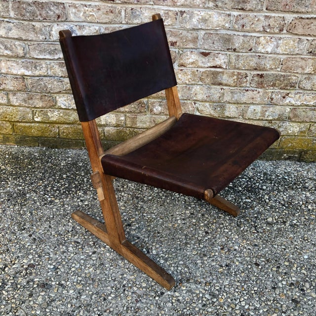Mid 20th Century Wood & Leather Cantilevered Chair For Sale - Image 4 of 9