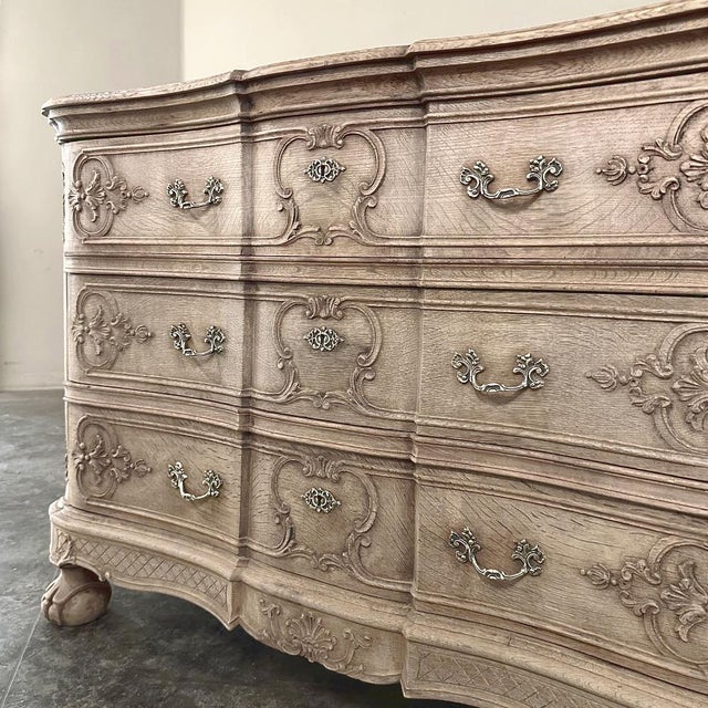 Sand Antique Country French Louis XIV Commode ~ Chest of Drawers in Stripped Oak For Sale - Image 8 of 18