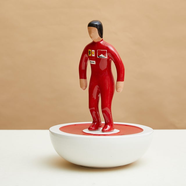 Subbuteo Ornament Sculpture in Double-Mold Ceramic from Artigianato Italiano For Sale - Image 4 of 6