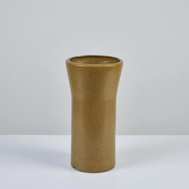Mid 20th Century David Cressey Pro/Artisan Sand Urn for Architectural Pottery For Sale - Image 5 of 10