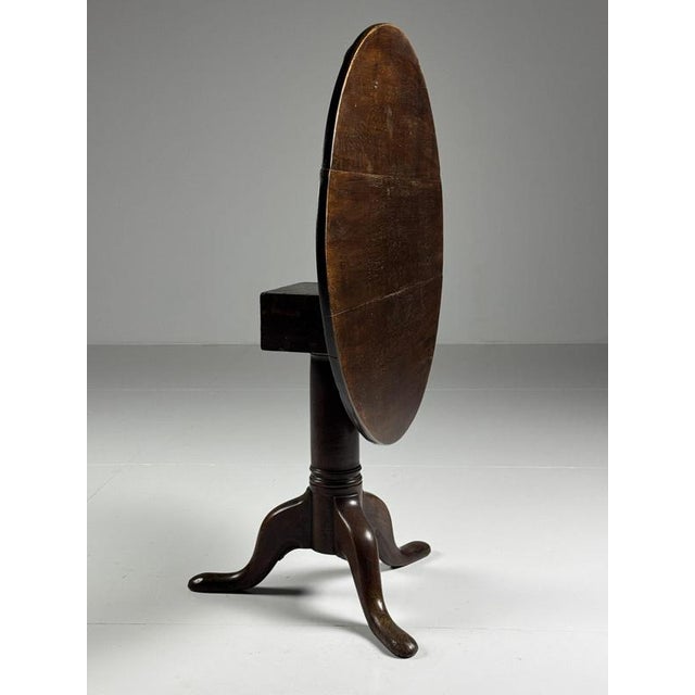 English Tilt Top Table in Oa For Sale - Image 14 of 18