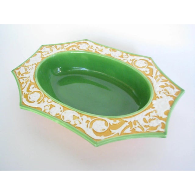 Early 1900s Neoclassical Czechoslovakian Art Pottery Serving Bowl With Embossed Robert Adam Motif For Sale In Chicago - Image 6 of 11